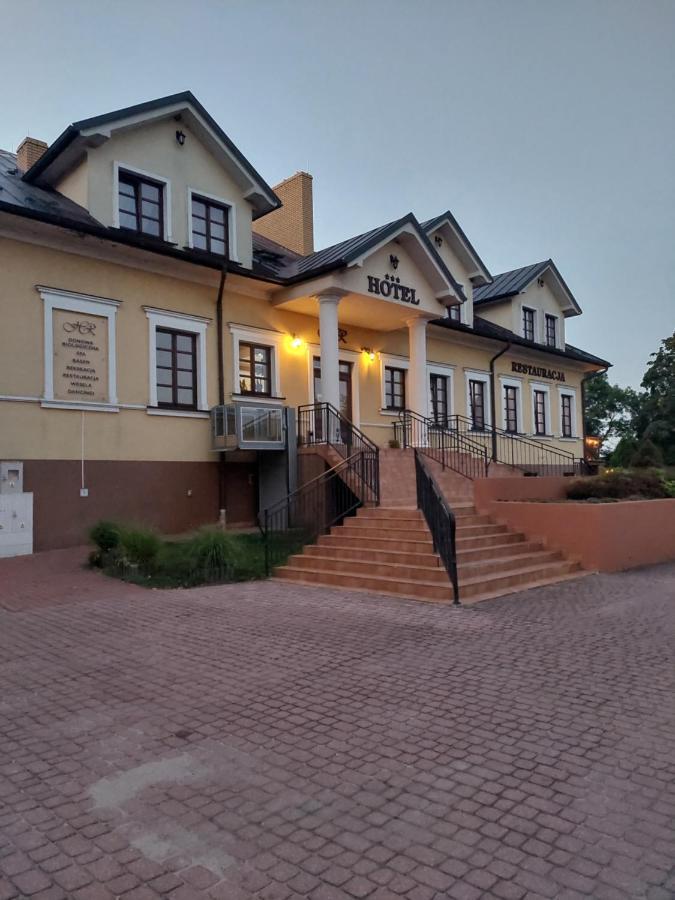 Hotel Rytwiany Exterior photo